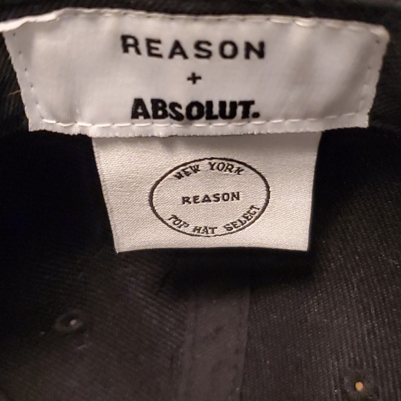 Absolute Hat - Picture 2 of 4